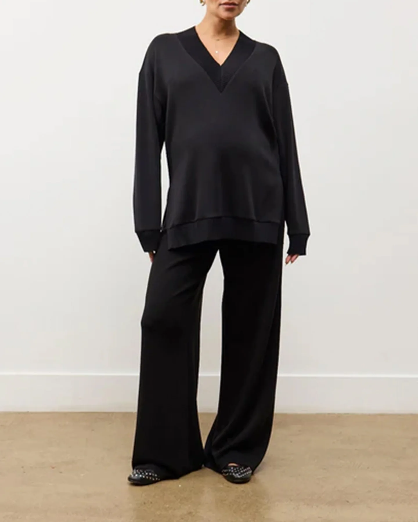 Lucia Lounge Top - Black - Image 4